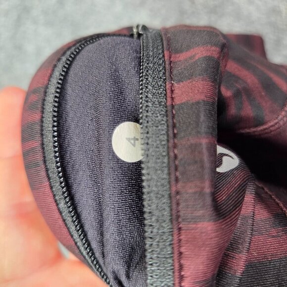 Lululemon Speed Tight IV Leggings Womens 4 Painted Animal Bordeaux Black Running - Picture 10 of 13